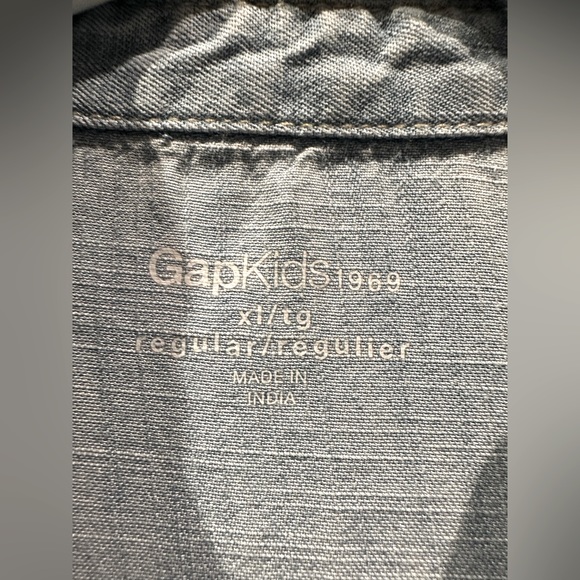 Gap Denim Look Ruffled Blouse - Picture 3 of 3